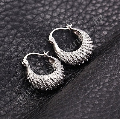 gocsejwebaruhaz-0208-white-gold-filled-karika-fulbevalo2